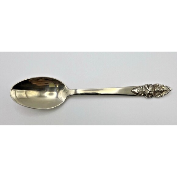 Siam Thepanom Thailand Souvenir silver spoon infant length 4 1/2" - Picture 1 of 4